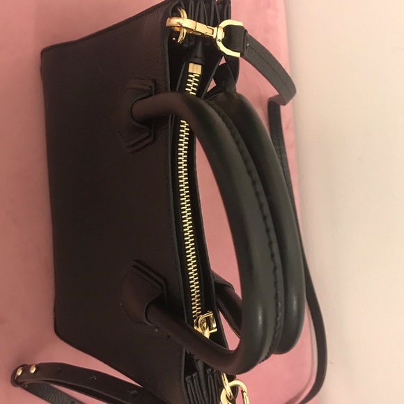 RARE Accordion style Michael Kors medium Mercer bag - Picture 8 of 10